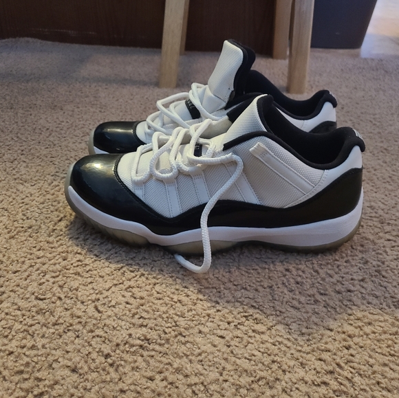 COPY - Jordan 11's Low - Picture 3 of 5